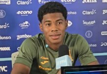Dereck Moncada asume su momento en la H: “Uno puede divertirse con responsabilidad”