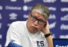 El Salvador ratifica a Bolillo Gómez pese a perder la categoría en la Liga de Naciones