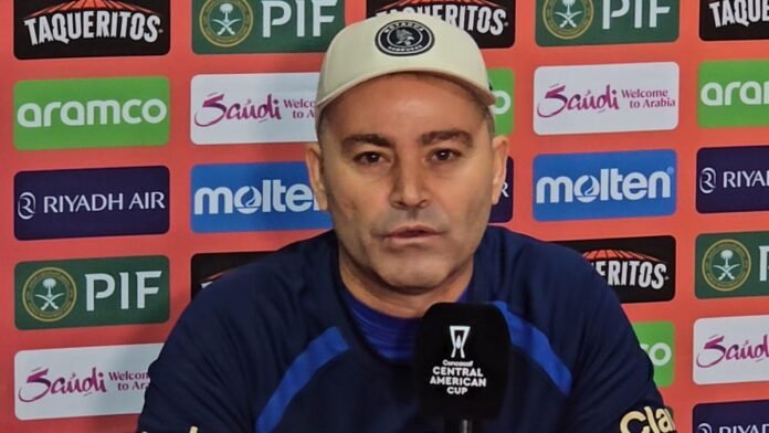 JavierLopezPrevioAlajuelense_MiPasionhn