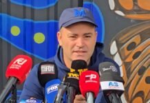 Javier López arremete contra los estadios de La Paz y Choluteca: “Deberían ya de no existir para jugar en esta competencia”
