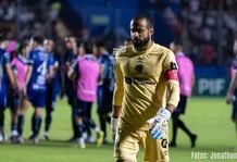 Menjívar lo arriesgó todo: la última apuesta de Olimpia terminó en una amarga despedida